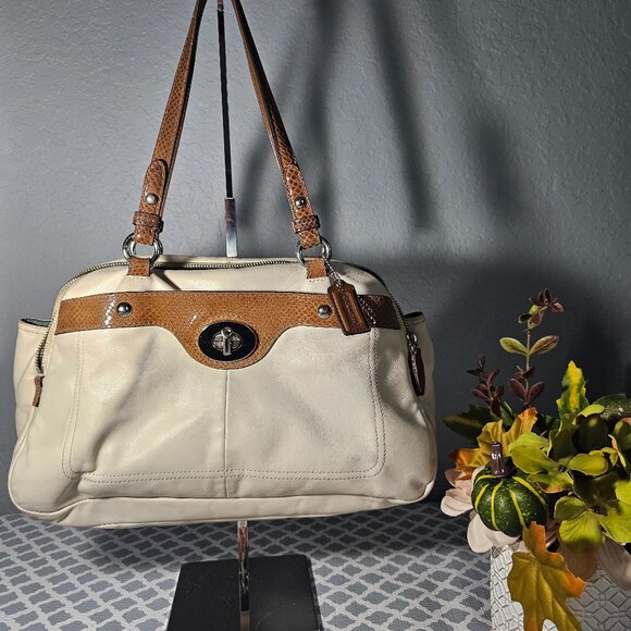 Coach Penelope 16529 Ivory Leather Handbag with Brown Snakeskin Trim – EUC - Picture 6 of 16